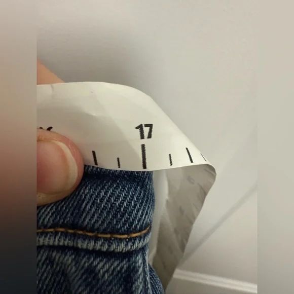 Pistola Eli Ankle High Rise Barrel Leg Jeans Medium Wash Size 31 Cropped - Picture 6 of 8